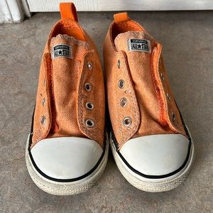 Converse Chuck Taylor all star kids Velcro orange sneaker.
